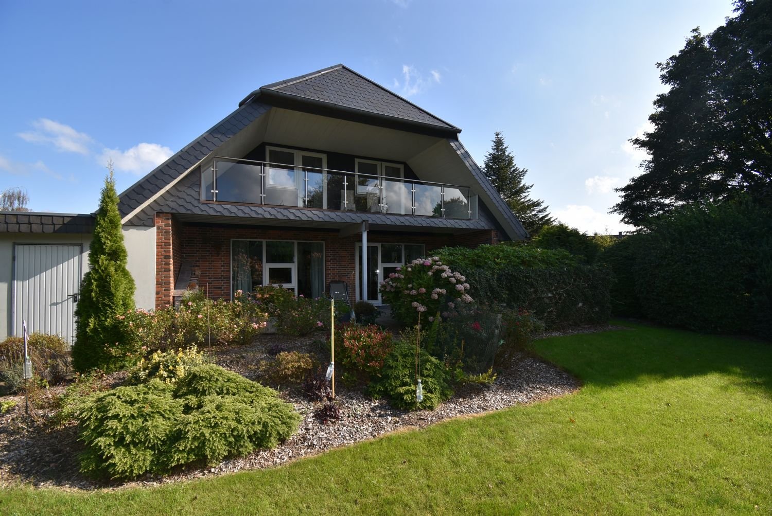 Großes, familienfreundliches Haus in Sackgassenlage in Schleswig Großes, familienfreundliches Haus in Sackgassenlage in Schleswig