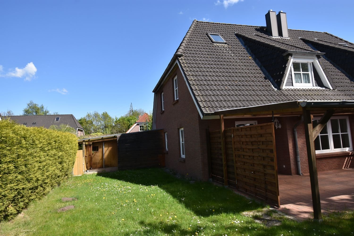 Sehr gut geschnittene Doppelhaushälfte in Osterrönfeld Sehr gut geschnittene Doppelhaushälfte in Osterrönfeld